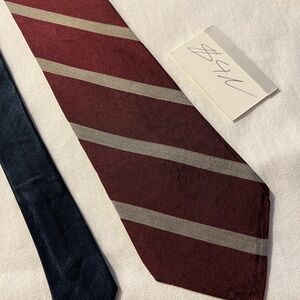 Tommy Hilfiger Burgundy and Gray Striped Silk Tie Repp Made in USA